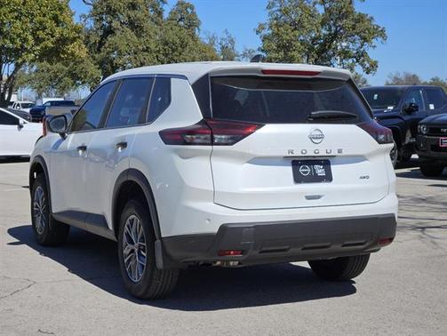 2025 Nissan Rogue S
