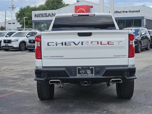 2020 Chevrolet Silverado 1500 Custom Trail Boss