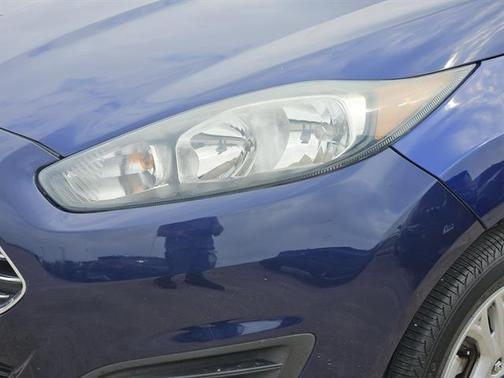 2016 Ford Fiesta SE