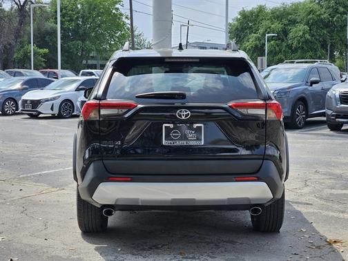 2023 Toyota RAV4 Adventure