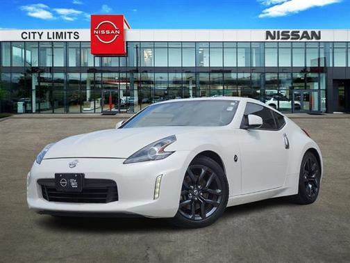 2020 Nissan 370Z Base