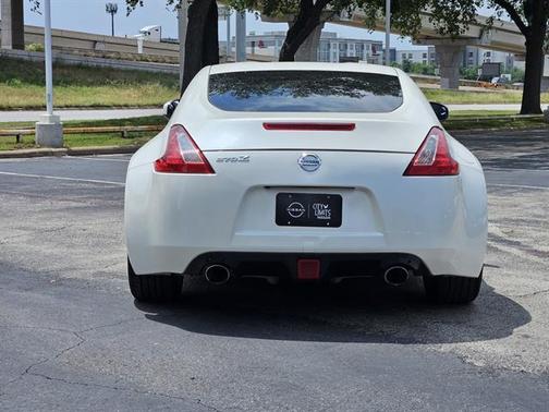 2020 Nissan 370Z Base