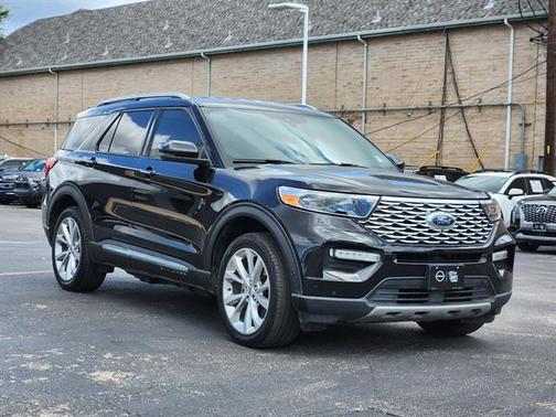 2022 Ford Explorer Platinum