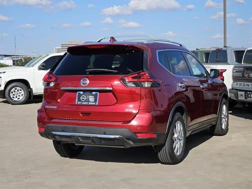 2019 Nissan Rogue SV