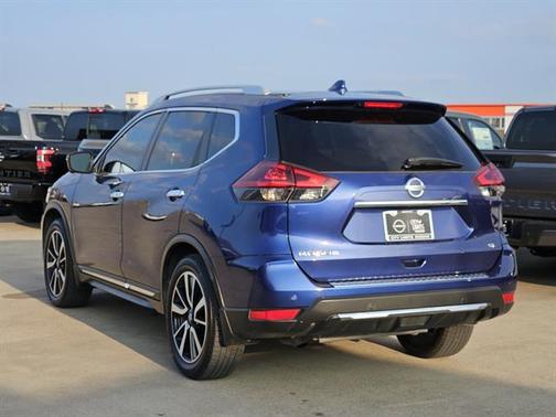 2020 Nissan Rogue SL