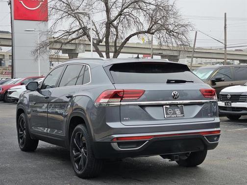 2020 Volkswagen Atlas Cross Sport 2.0T SEL