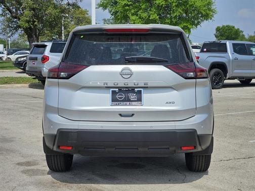 2025 Nissan Rogue S