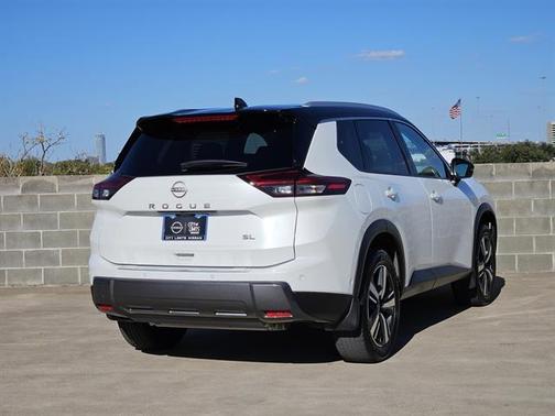 2024 Nissan Rogue SL