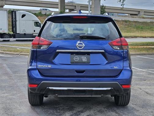 2019 Nissan Rogue SL