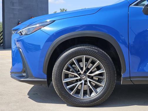2022 Lexus NX 350h Premium