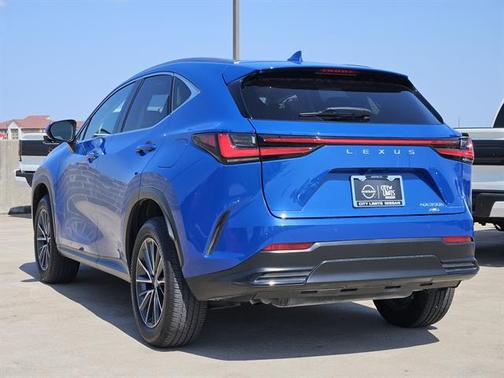 2022 Lexus NX 350h Premium