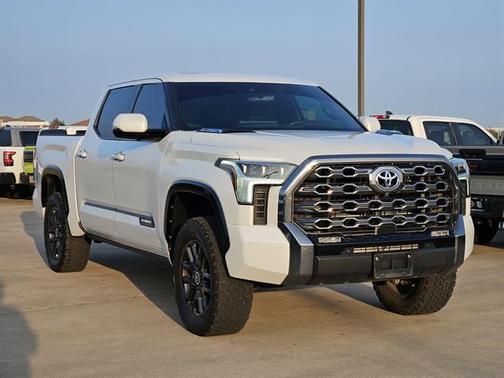 2024 Toyota Tundra Platinum