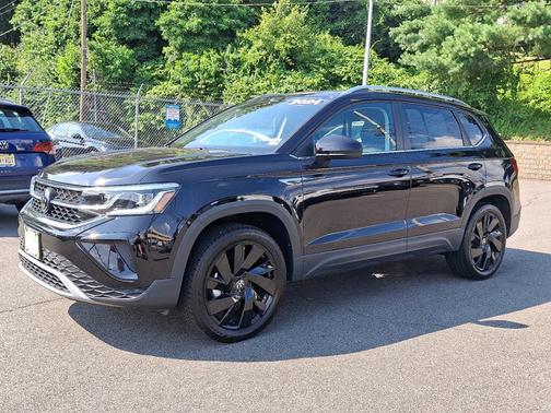 2024 Volkswagen Taos 1.5T SEL