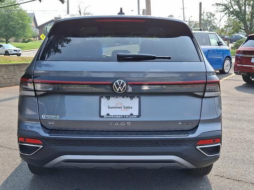 2025 Volkswagen Taos 1.5T SE