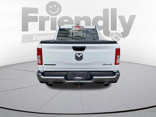 Bright White Clearcoat 2023 RAM 1500 Big Horn/Lone Star