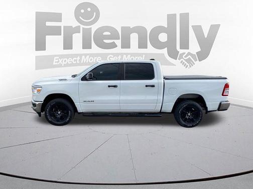 Bright White Clearcoat 2023 RAM 1500 Big Horn/Lone Star