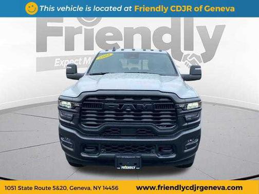 2025 RAM 3500 Tradesman Crew Cab 4x4 6'4' Box