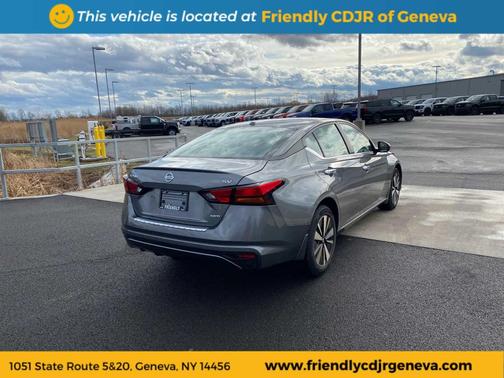 2022 Nissan Altima 2.5 SV