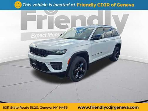 2022 Jeep Grand Cherokee Altitude