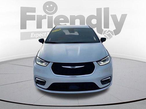 Silver Mist Clearcoat 2026 Chrysler Pacifica L