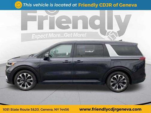 2024 Kia Carnival EX