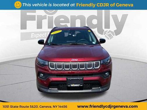 2022 Jeep Compass Latitude Lux