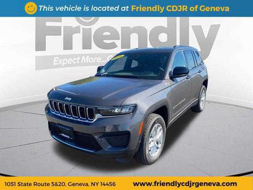 2025 Jeep Grand Cherokee Laredo