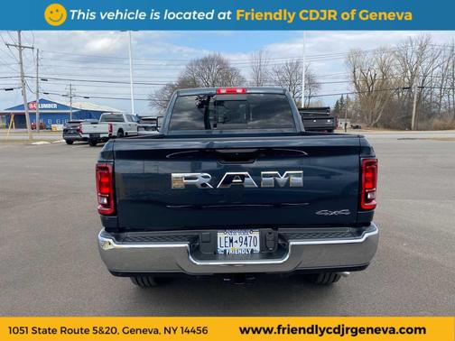 2026 RAM 2500 Tradesman Crew Cab 4x4 6'4' Box