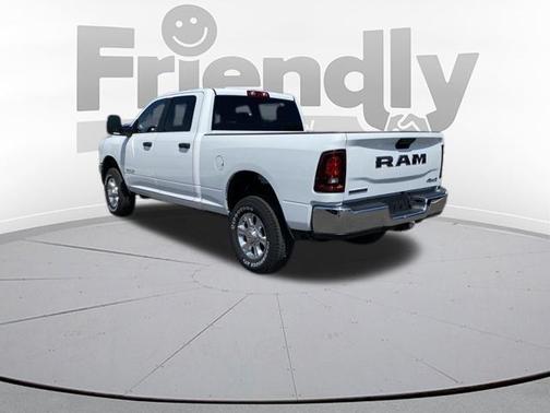 Bright White Clearcoat 2025 RAM 2500 Big Horn Crew Cab 4x4 6'4' Box