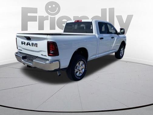 Bright White Clearcoat 2025 RAM 2500 Big Horn Crew Cab 4x4 6'4' Box