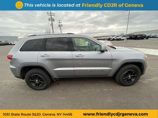 2020 Jeep Grand Cherokee Laredo