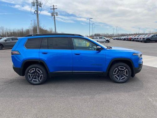 Hydro Blue Pearlcoat 2026 Jeep Cherokee Limited