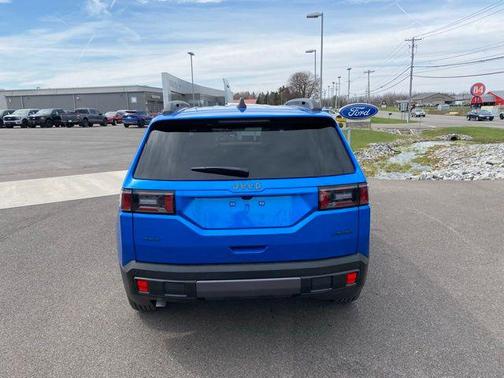 Hydro Blue Pearlcoat 2026 Jeep Cherokee Limited
