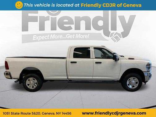 2025 RAM 2500 Tradesman Crew Cab 4x4 8' Box