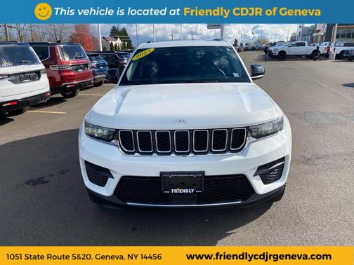 2023 Jeep Grand Cherokee Laredo