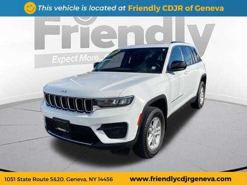 2023 Jeep Grand Cherokee Laredo