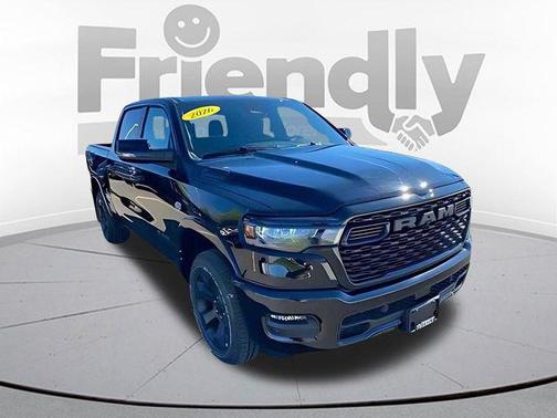Diamond Black Crystal Pearlcoat 2026 RAM 1500 Big Horn/Lone Star