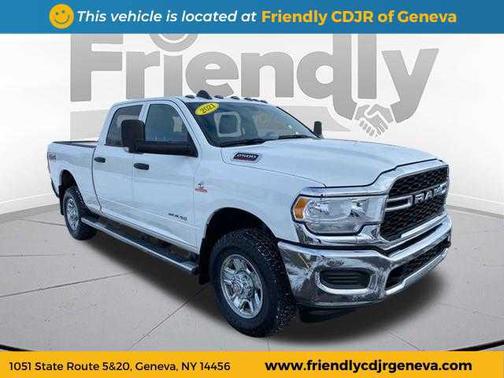 2021 RAM 2500 Tradesman Crew Cab 4x4 6'4' Box