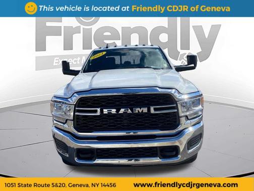 Bright White Clearcoat 2021 RAM 2500 Tradesman Crew Cab 4x4 6'4' Box