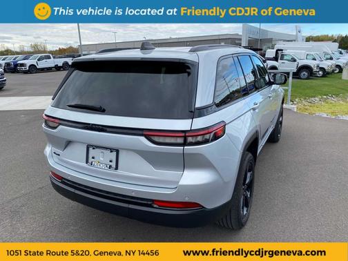 2023 Jeep Grand Cherokee Altitude