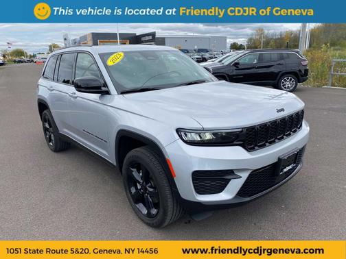 2023 Jeep Grand Cherokee Altitude