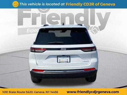2025 Jeep Grand Cherokee Laredo