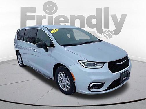 Silver Mist Clearcoat 2026 Chrysler Pacifica L