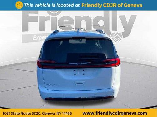 2021 Chrysler Pacifica Touring