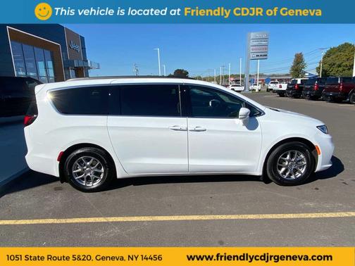 2021 Chrysler Pacifica Touring