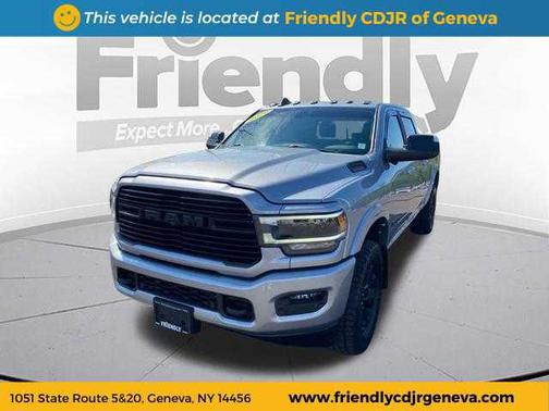 2022 RAM 2500 Laramie Crew Cab 4x4 6'4' Box