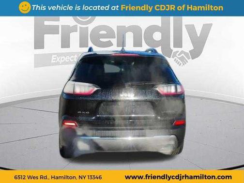 Diamond Black Crystal Pearlcoat 2022 Jeep Cherokee Limited