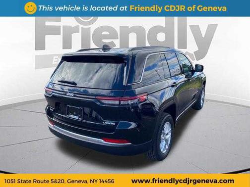 2025 Jeep Grand Cherokee Laredo