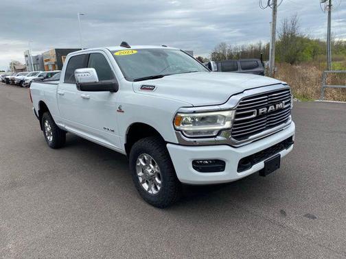 Bright White Clearcoat 2024 RAM 2500 Laramie Crew Cab 4x4 6'4' Box
