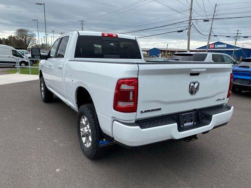 Bright White Clearcoat 2024 RAM 2500 Laramie Crew Cab 4x4 6'4' Box